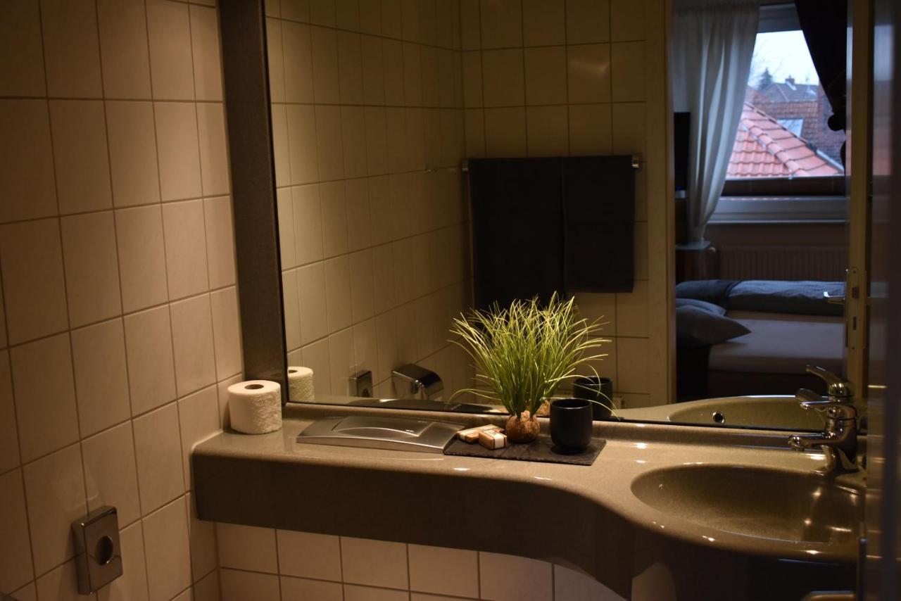 Hotel Neue Stuben Wolfsburg Eksteriør bilde